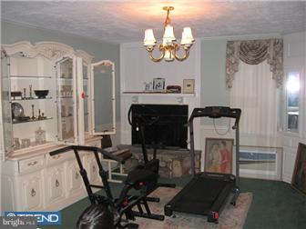 150 East Chelton Road Brookhaven, PA 19015 - Photo 8 of 12 Dining Room