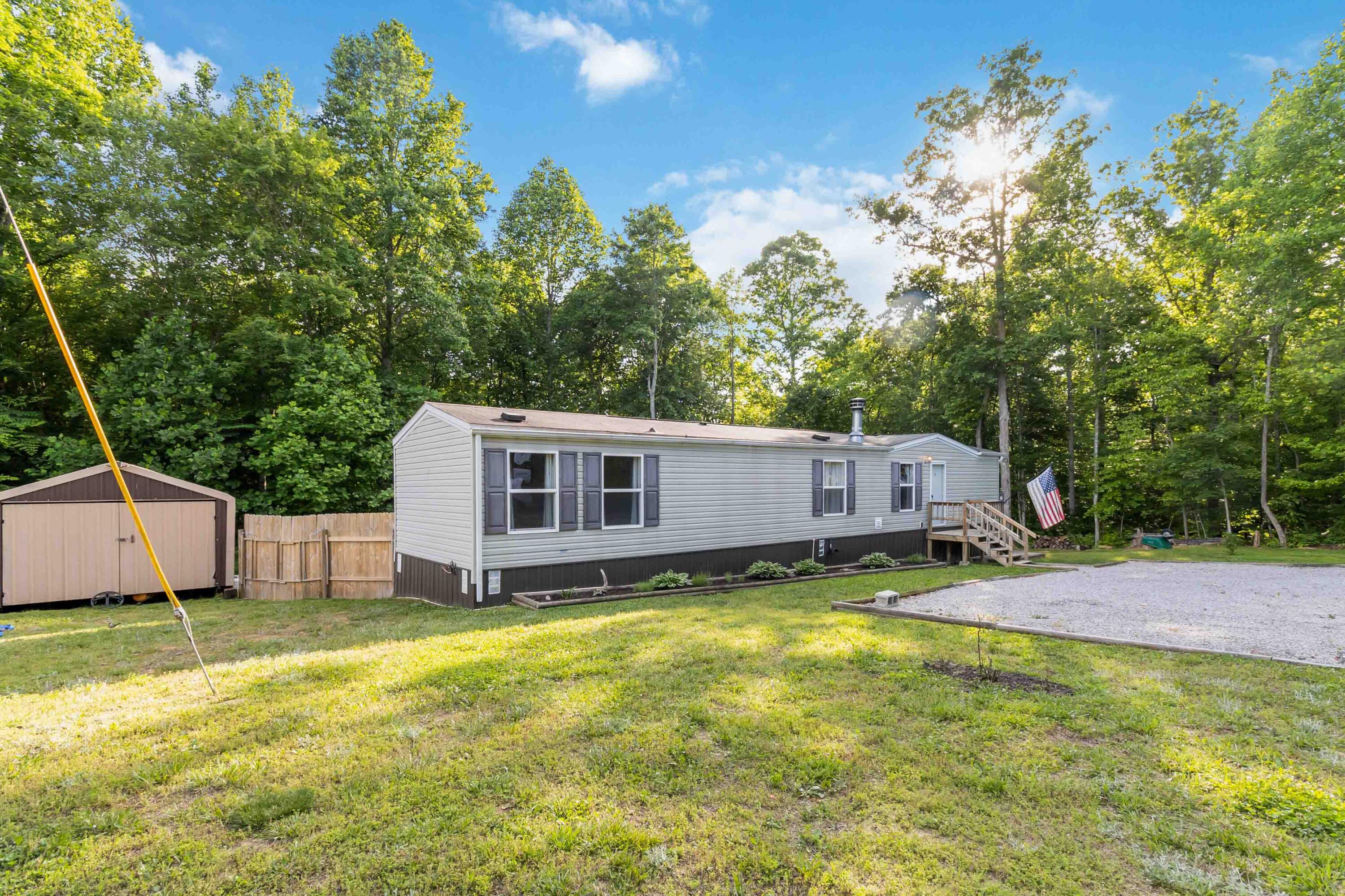 189 Rabbit Run Road Liberty, KY 42539 - Photo 8 of 31 03