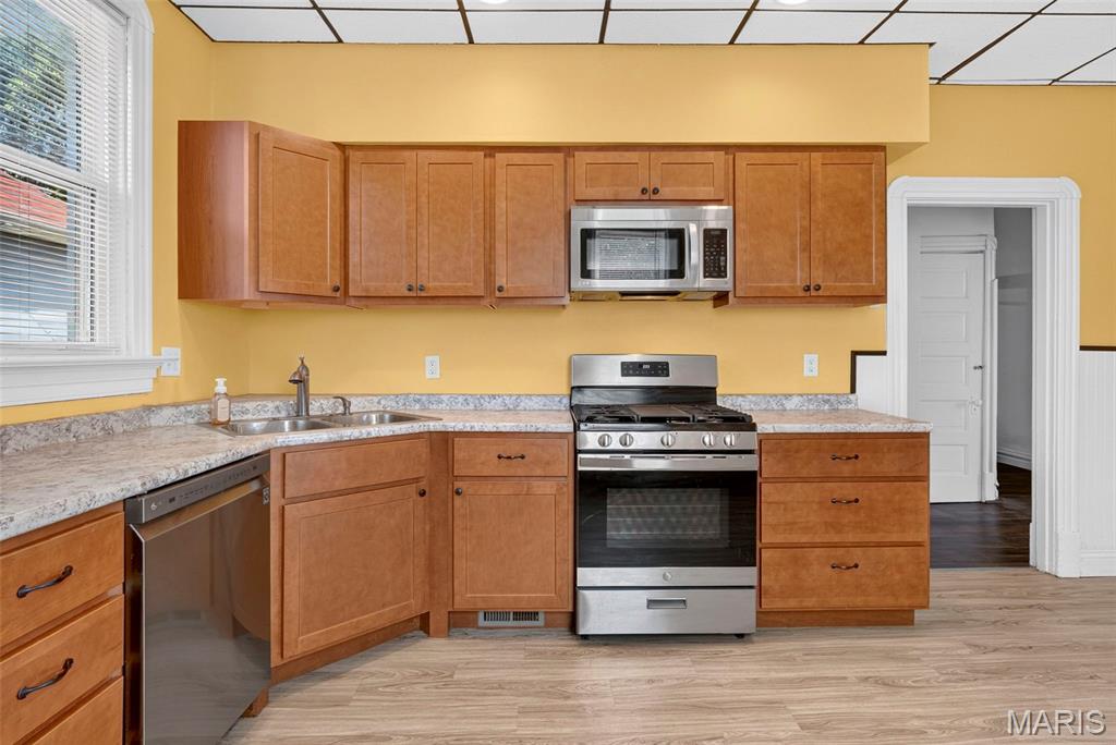 3405 Brown Road St. John, MO 63114 - Photo 17 of 27
