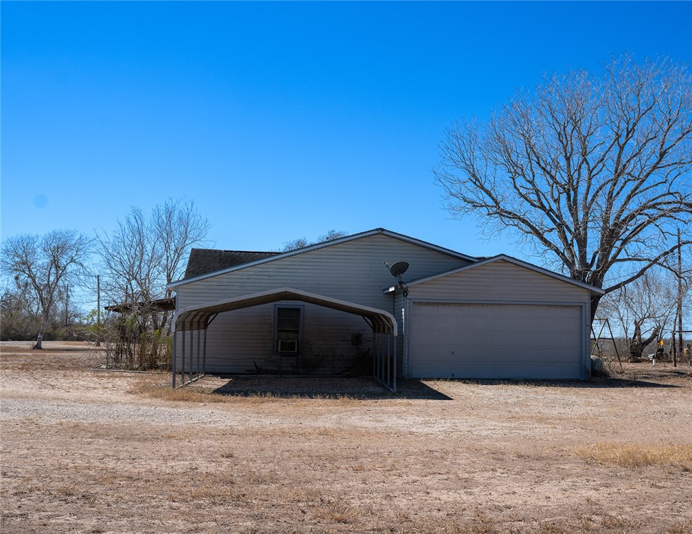 1580 Middle George West, TX 78022 - Photo 4 of 15 a house with trees in the background
