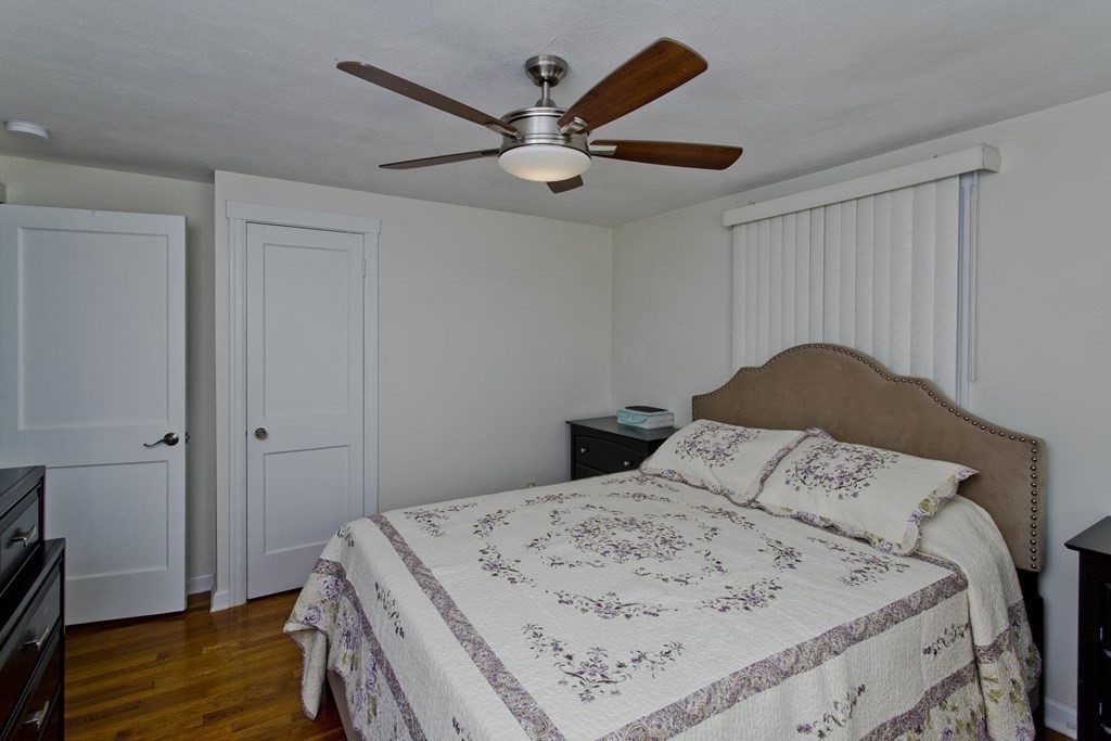 132 Pilgrim Road Springfield, MA 01118 - Photo 18 of 42