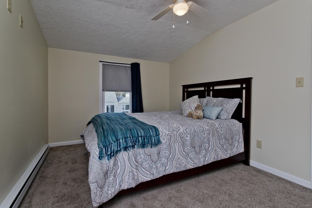 132 Pilgrim Road Springfield, MA 01118 - Photo 30 of 42