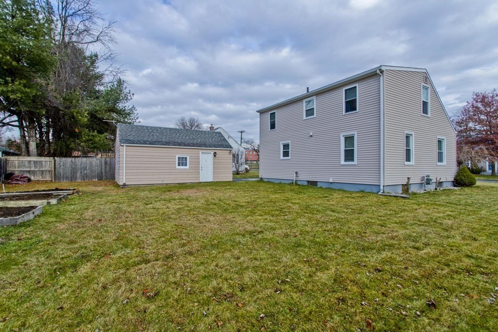 132 Pilgrim Road Springfield, MA 01118 - Photo 40 of 42
