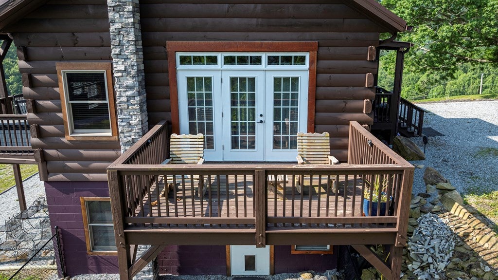 1029 York Ridge Road Mouth Of Wilson, VA 24363 - Photo 6 of 44 Gallery Image 6