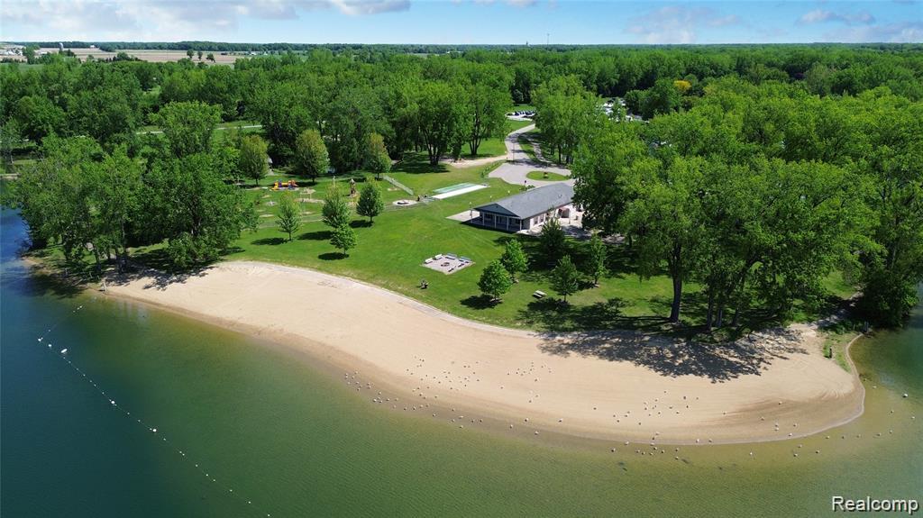 10001 Goodall Road, Unit 404 Durand, MI 48429 - Photo 41 of 50