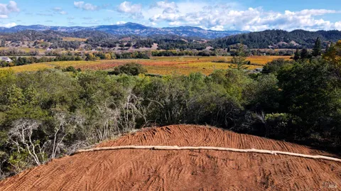 $2,495,000 | 8983 West Dry Creek Road, Healdsburg, CA 95448