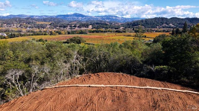 $2,495,000 | 8983 West Dry Creek Road, Healdsburg, CA 95448