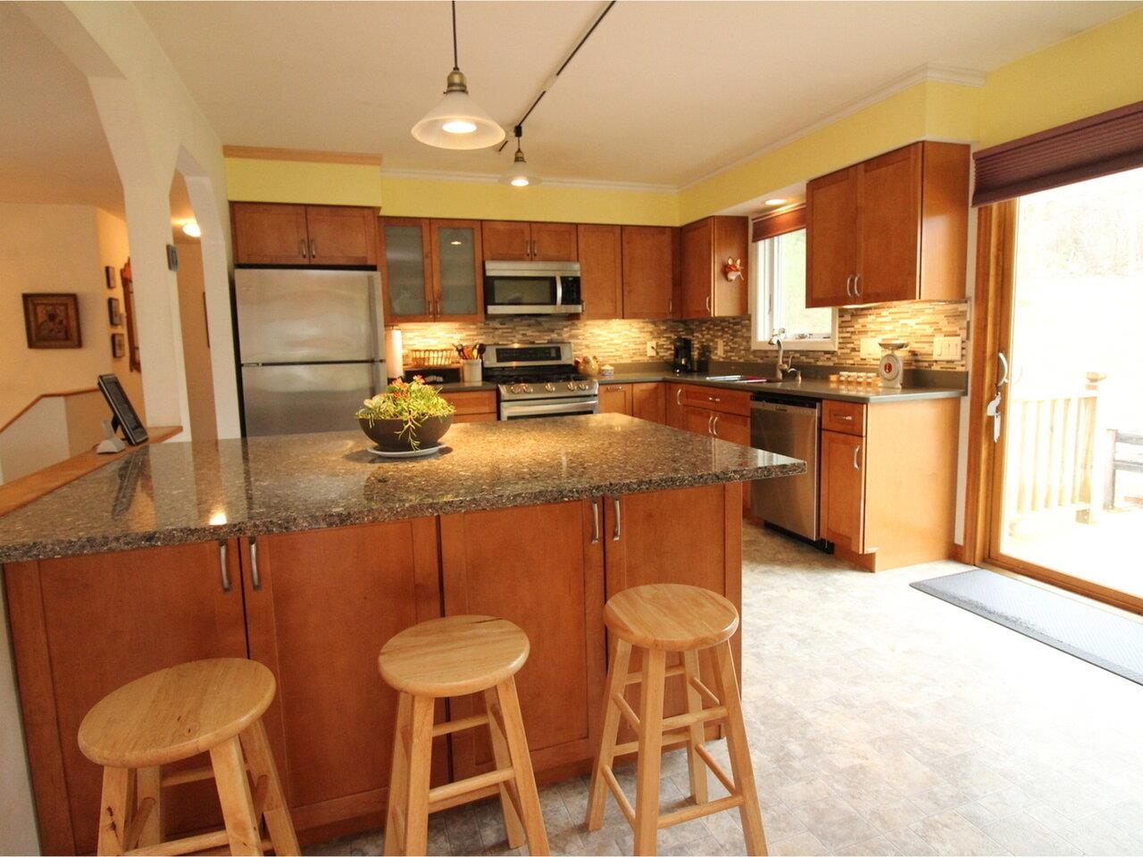 435 Beecher Hill Road Hinesburg, VT 05461 - Photo 2 of 24 Gallery Image 2