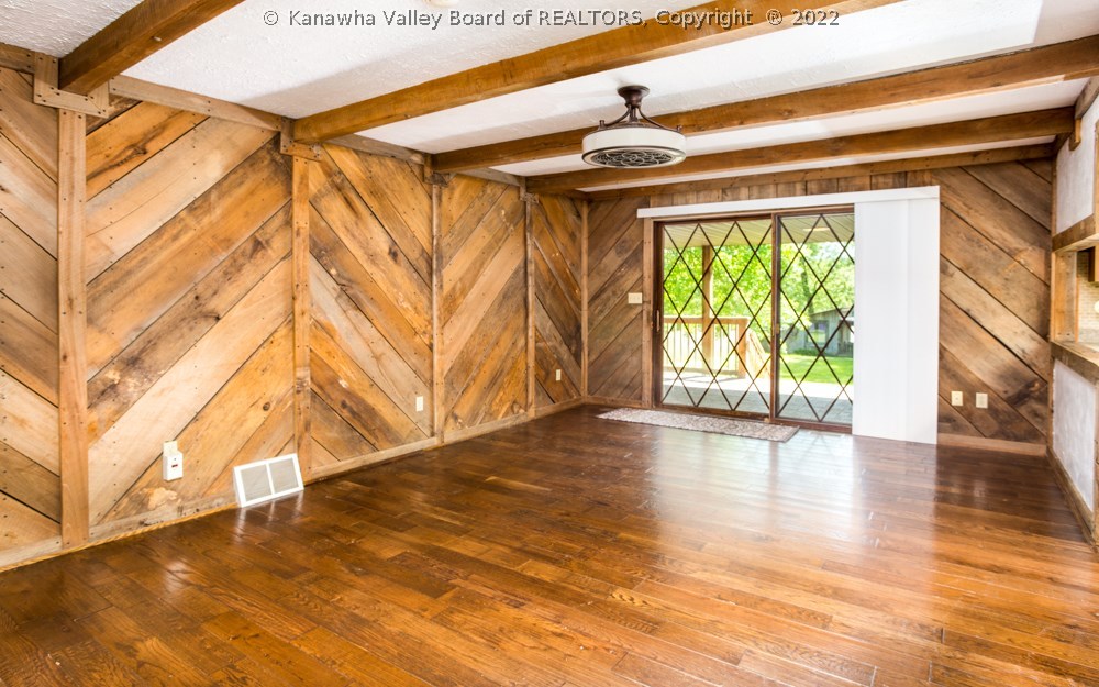 250 Null Addition Red House, WV 25168 - Photo 11 of 42 Family room