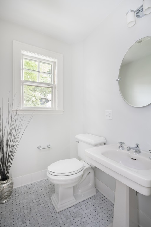 10 Preble Gardens Road Belmont, MA 02478 - Photo 15 of 30 Gallery Image 15