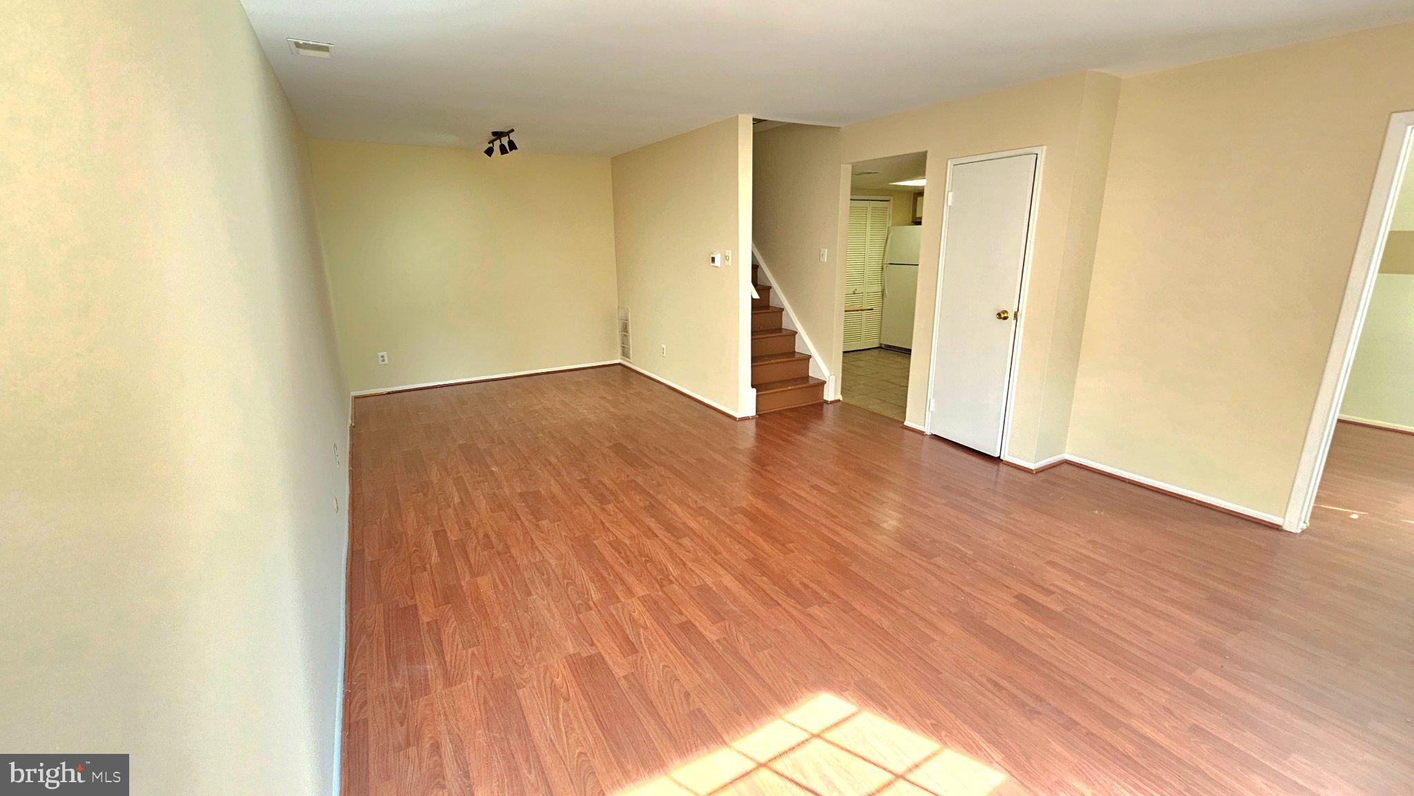 441 Tomlinson Road, Unit H1 Philadelphia, PA 19116 - Photo 10 of 31 Spacious, sunlit living area awaits you.