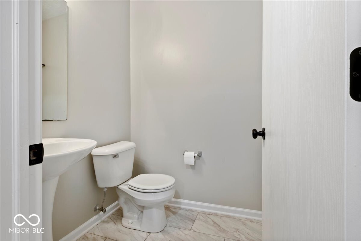 1215 Summer Ridge Lane Brownsburg, IN 46112 - Photo 21 of 42 Gallery Image 21