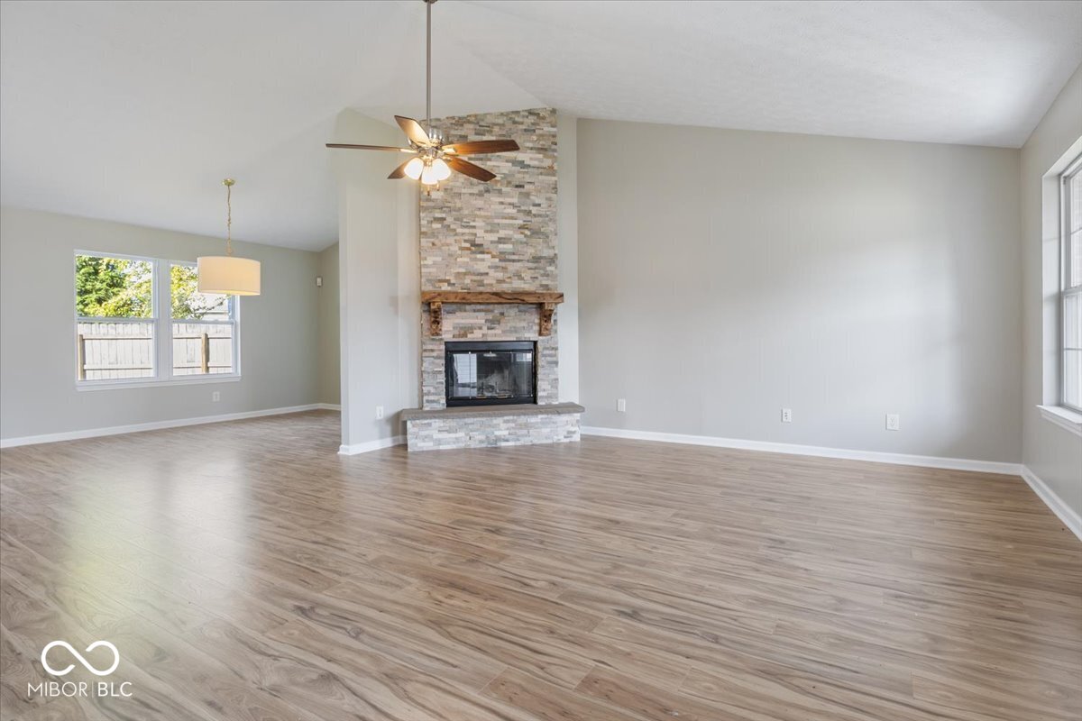 1215 Summer Ridge Lane Brownsburg, IN 46112 - Photo 8 of 42 Gallery Image 8