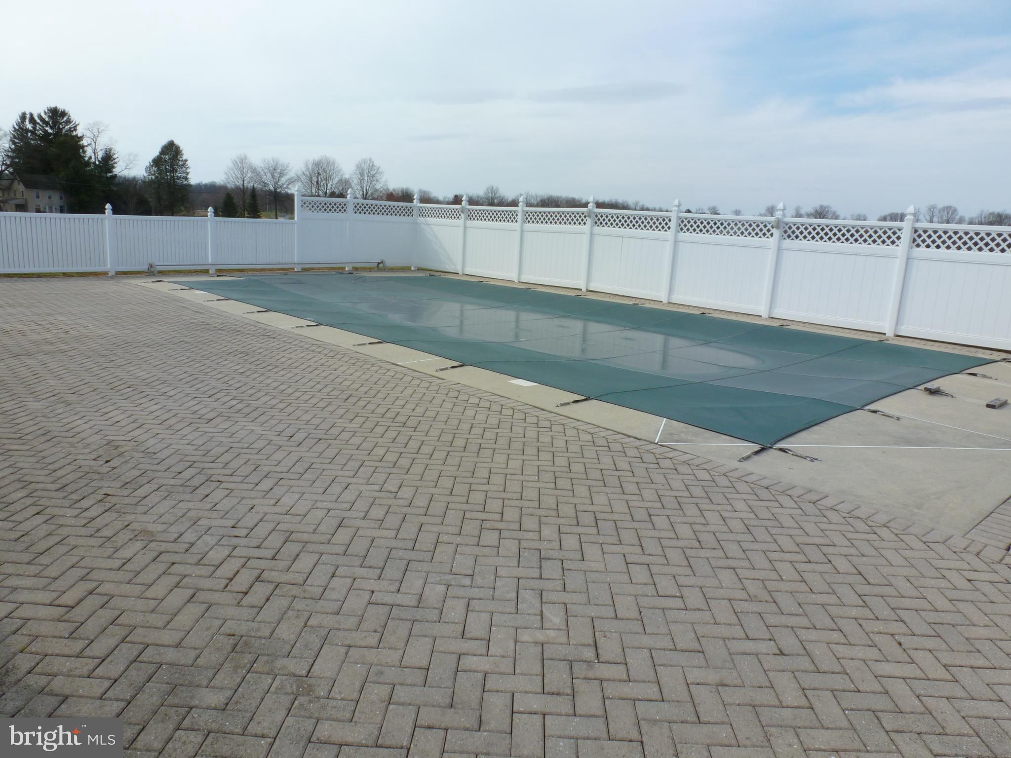 191 South Locust Point Road Mechanicsburg, PA 17055 - Photo 12 of 37 Gallery Image 12