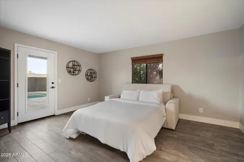 $885,000 | 10245 North 34th Place, Phoenix, AZ 85028