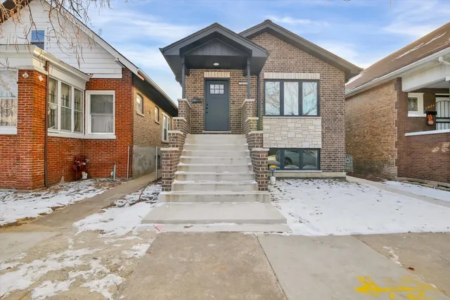 $410,000 | 7619 South Vernon Avenue, Chicago, IL 60619
