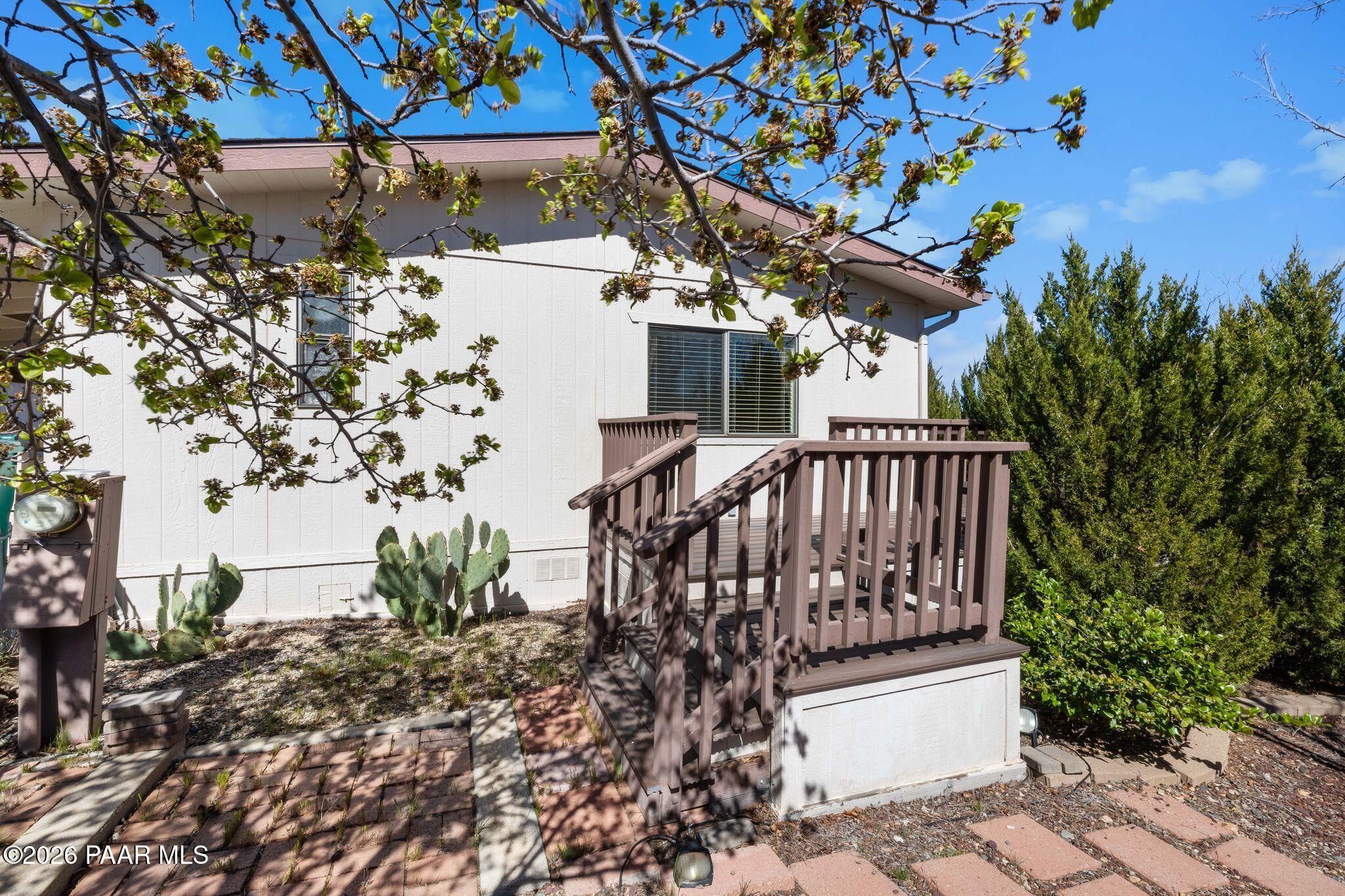 10194 East Durham Road Dewey, AZ 86327 - Photo 3 of 47 Front Exterior