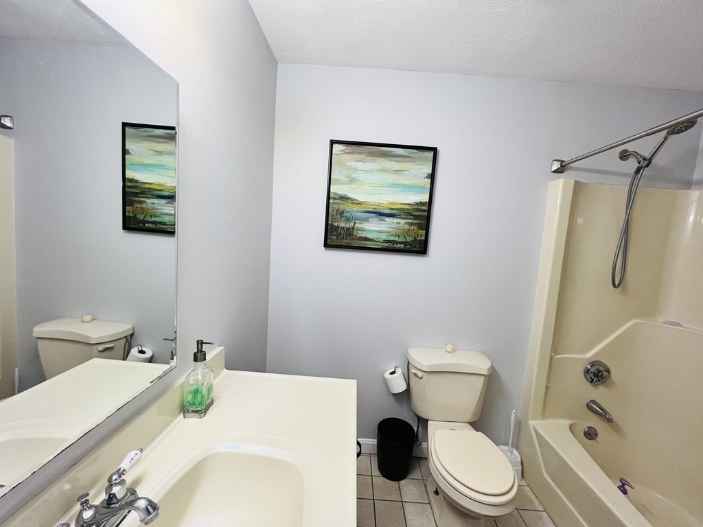 10 Harding Street Milford, MA 01757 - Photo 14 of 31 Gallery Image 14