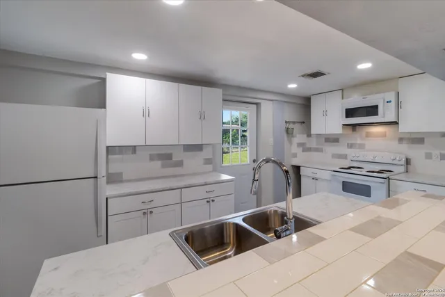 $230,000 | 4434 Mountain Pass, Von Ormy, TX 78073