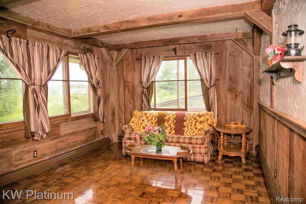 7406 North Road Fort Gratiot, MI 48059 - Photo 16 of 26 7406north016.jpg