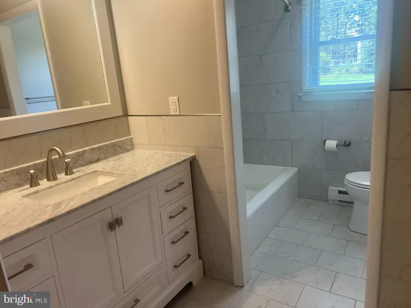 $362,500 | 19119 Woodhaven Drive, Hagerstown, MD 21742