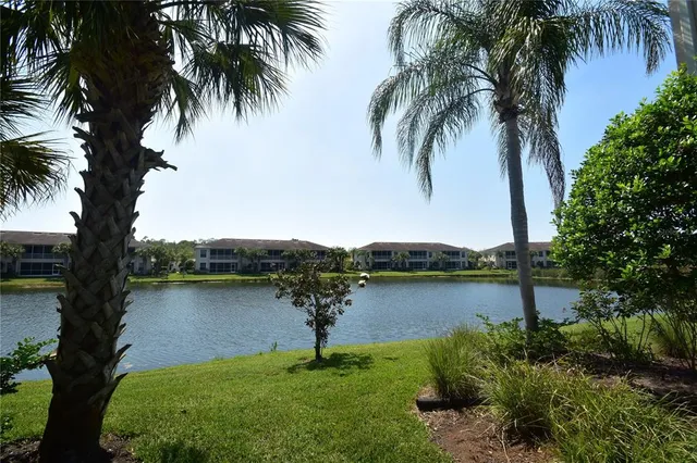 $4,350 | 6984 Prosperity Circle, Unit 602, Sarasota, FL 34238