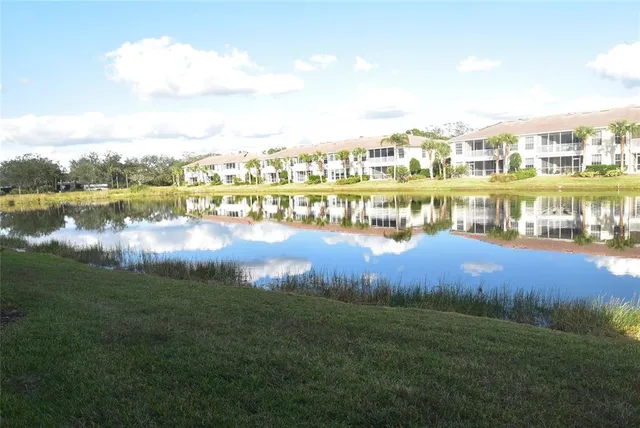 $4,350 | 6984 Prosperity Circle, Unit 602, Sarasota, FL 34238