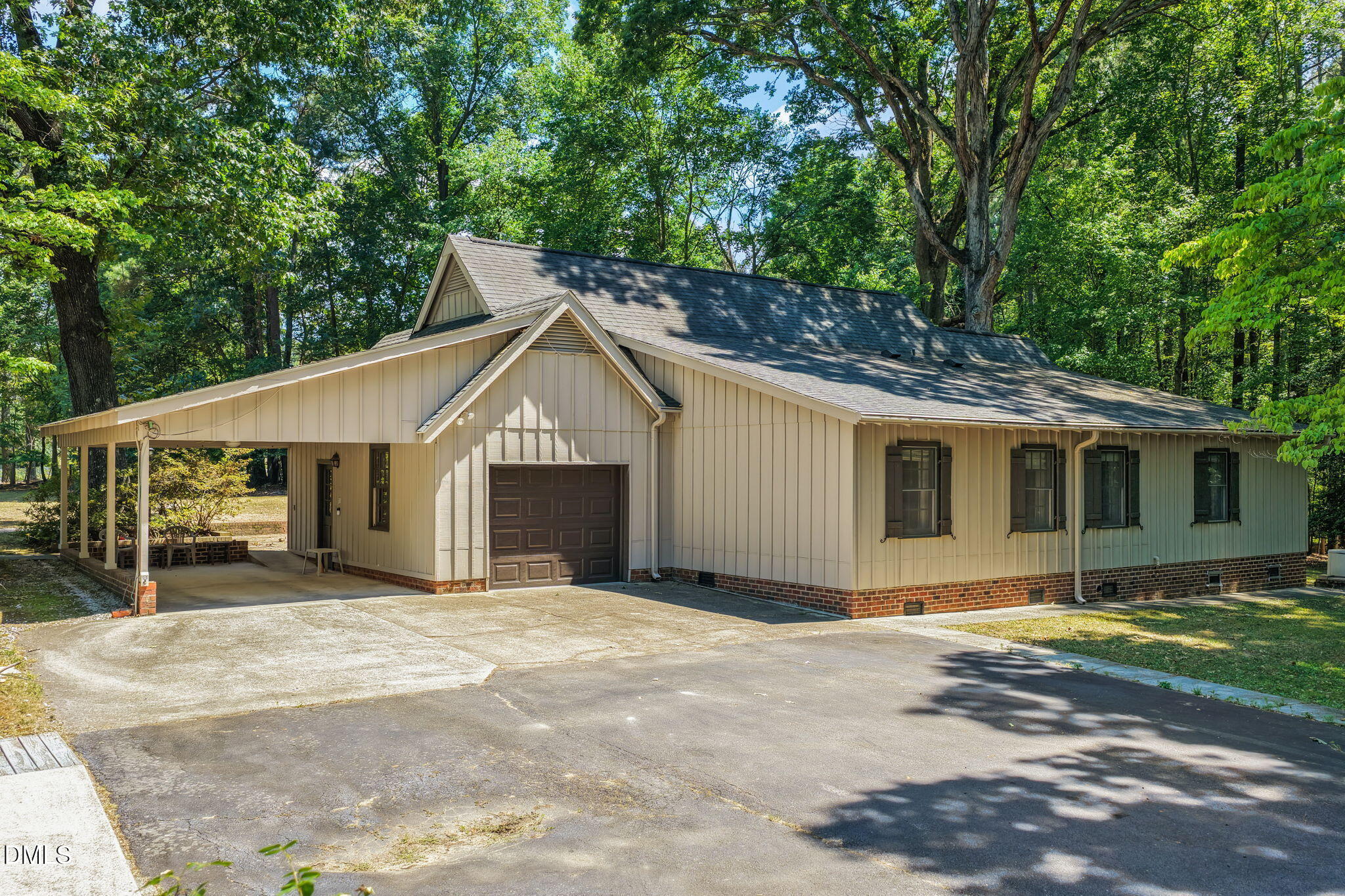 9001 Old Creedmoor Road Raleigh, NC 27613 - Photo 4 of 55 Parking