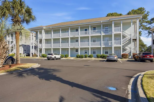 $1,600 | 4647 Wild Iris Drive, Unit 301, Myrtle Beach, SC 29577