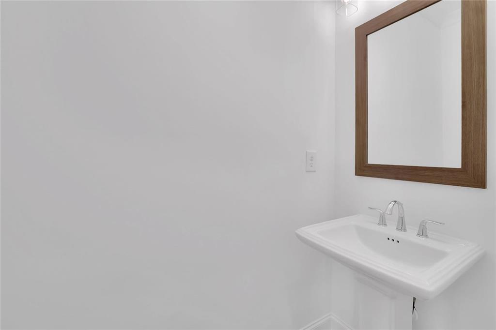 3106 Moor View Road Duluth, GA 30096 - Photo 28 of 57