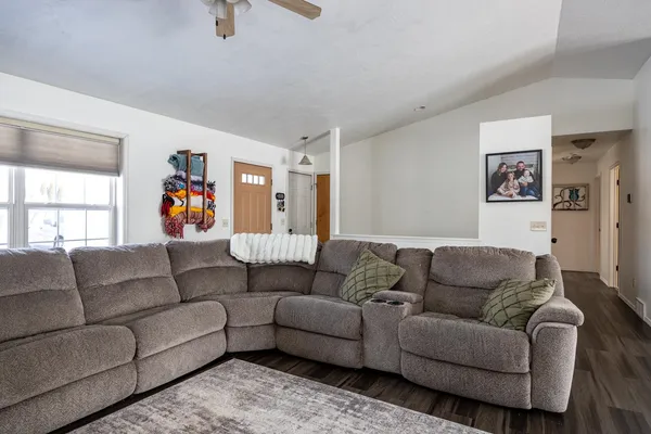 $379,900 | W5479 Hidden Trail Lane, Appleton, WI 54915
