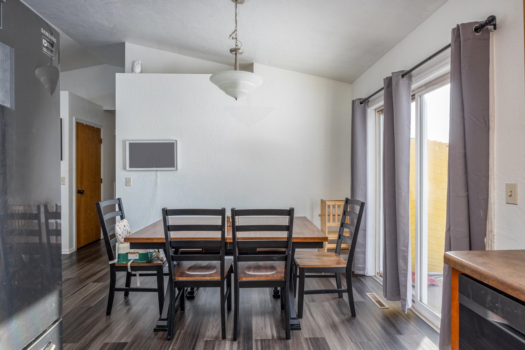 W5479 Hidden Trail Lane Appleton, WI 54915 - Photo 9 of 29