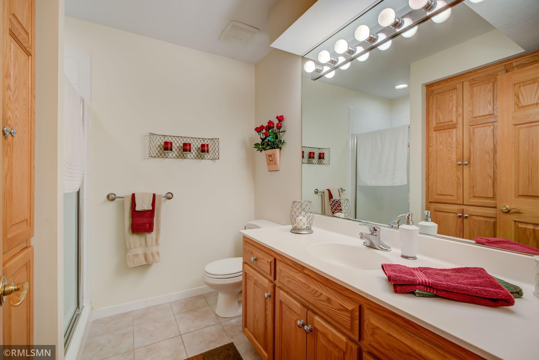 4611 Bayswater Road Shorewood, MN 55331 - Photo 15 of 17