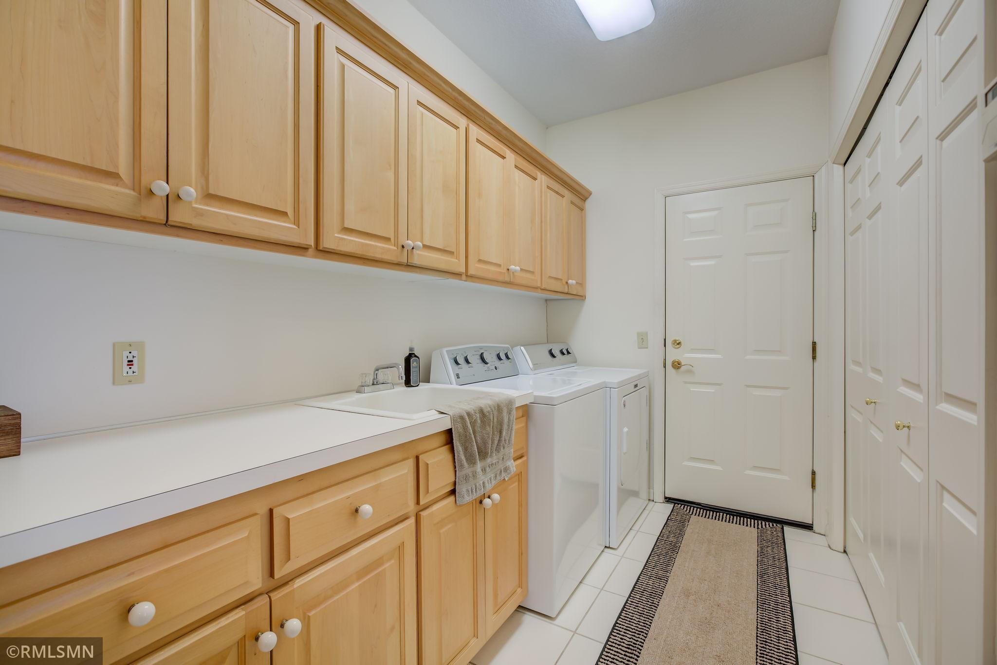 4611 Bayswater Road Shorewood, MN 55331 - Photo 10 of 17