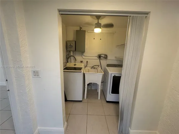 $3,275 | 29523 Southwest 144th Court, Homestead, FL 33033