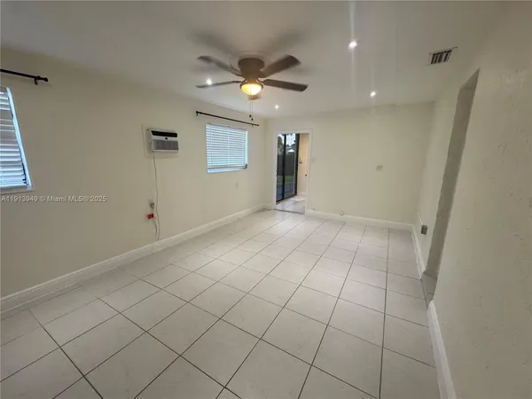 $3,275 | 29523 Southwest 144th Court, Homestead, FL 33033