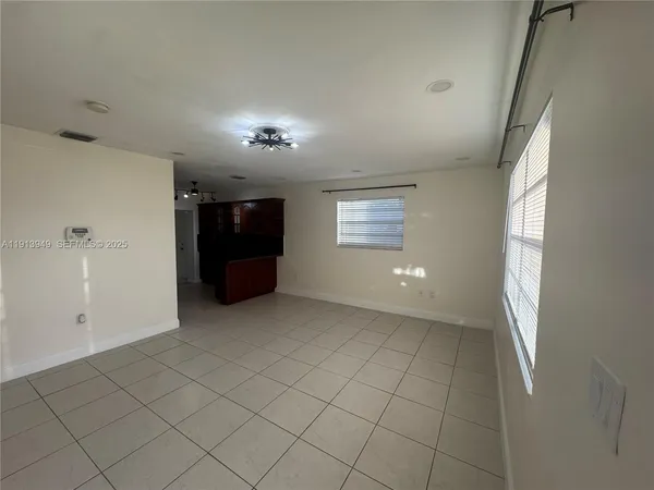 $3,275 | 29523 Southwest 144th Court, Homestead, FL 33033