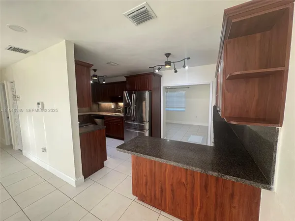 $3,275 | 29523 Southwest 144th Court, Homestead, FL 33033