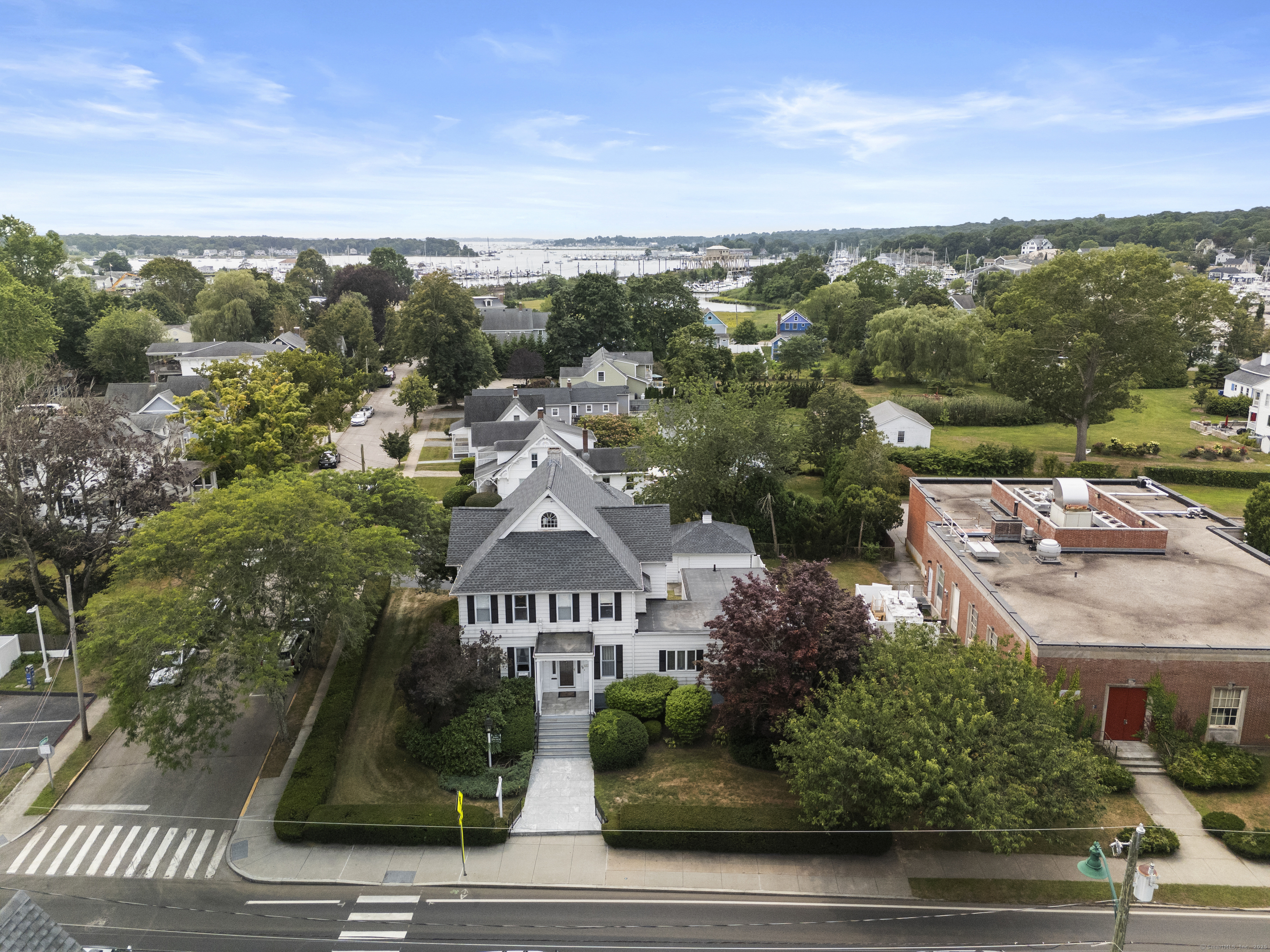 32 East Main Street Stonington, CT 06355 - Photo 14 of 40