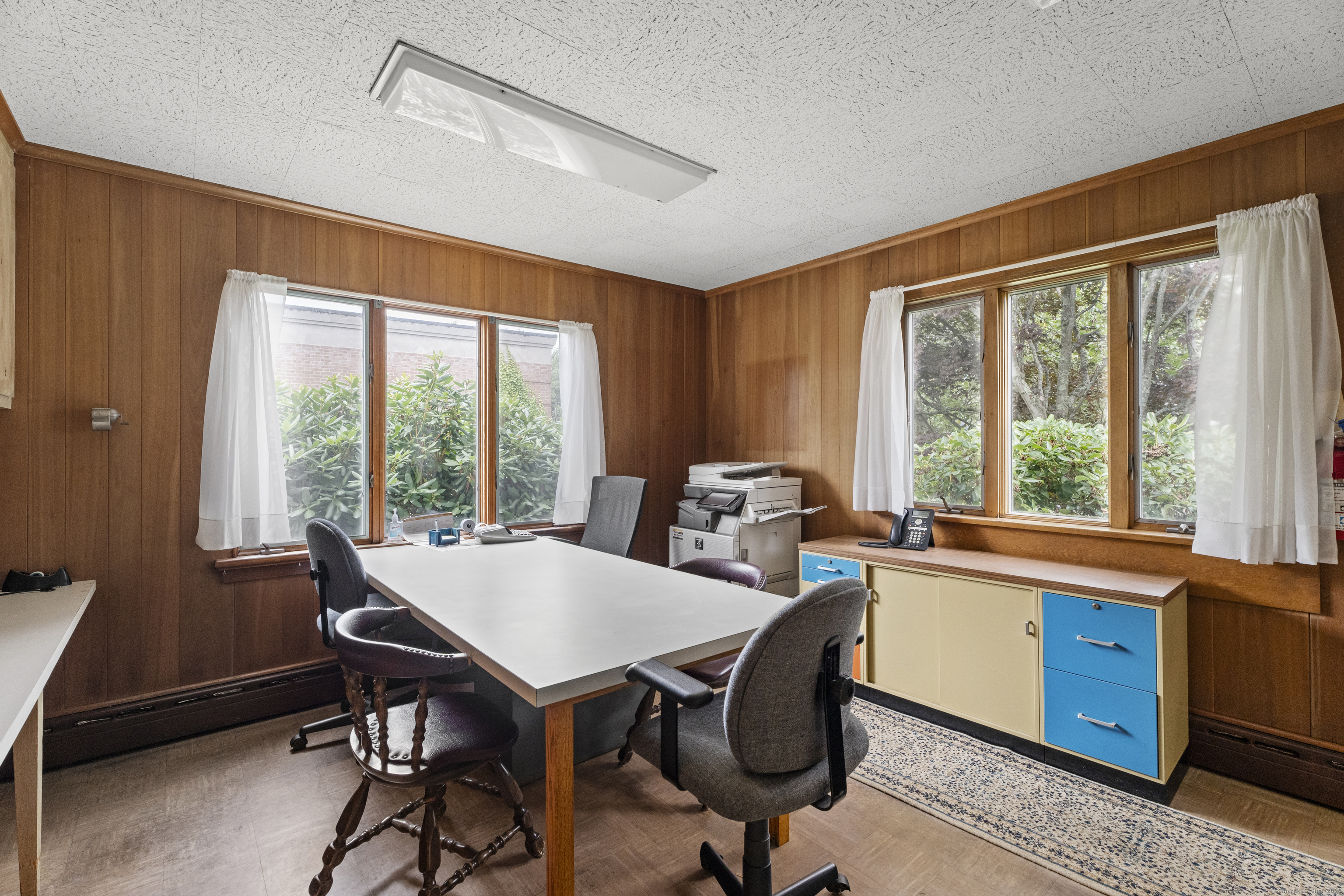 32 East Main Street Stonington, CT 06355 - Photo 23 of 40