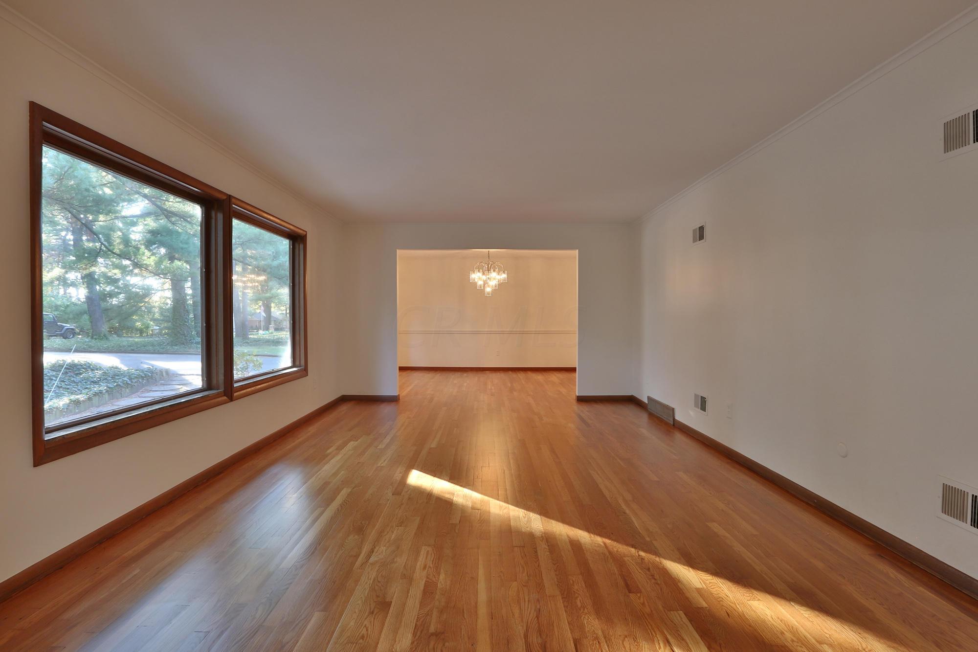 5910 Whitman Road Columbus, OH 43213 - Photo 8 of 42 Gallery Image 8