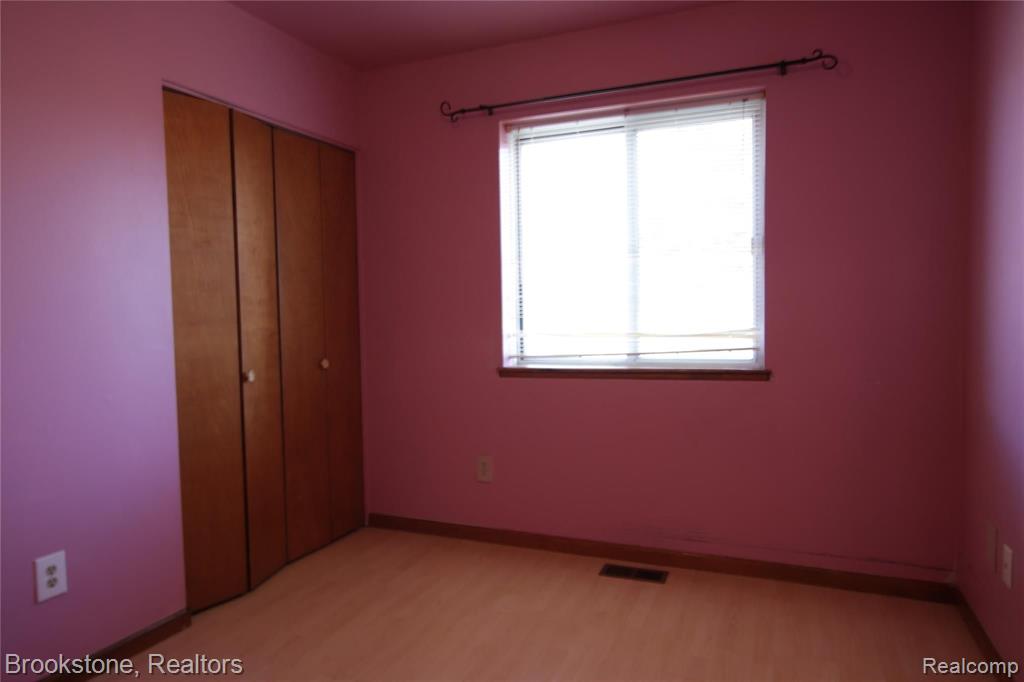 14111 Torrey Road Fenton, MI 48430 - Photo 14 of 24