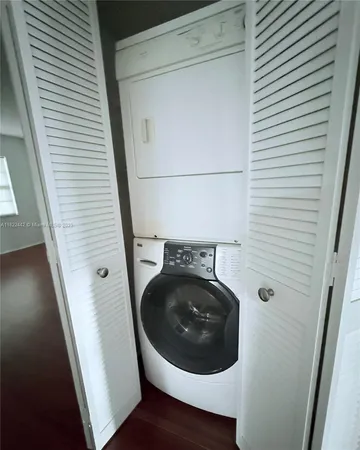 a close up view of washer and dryer
