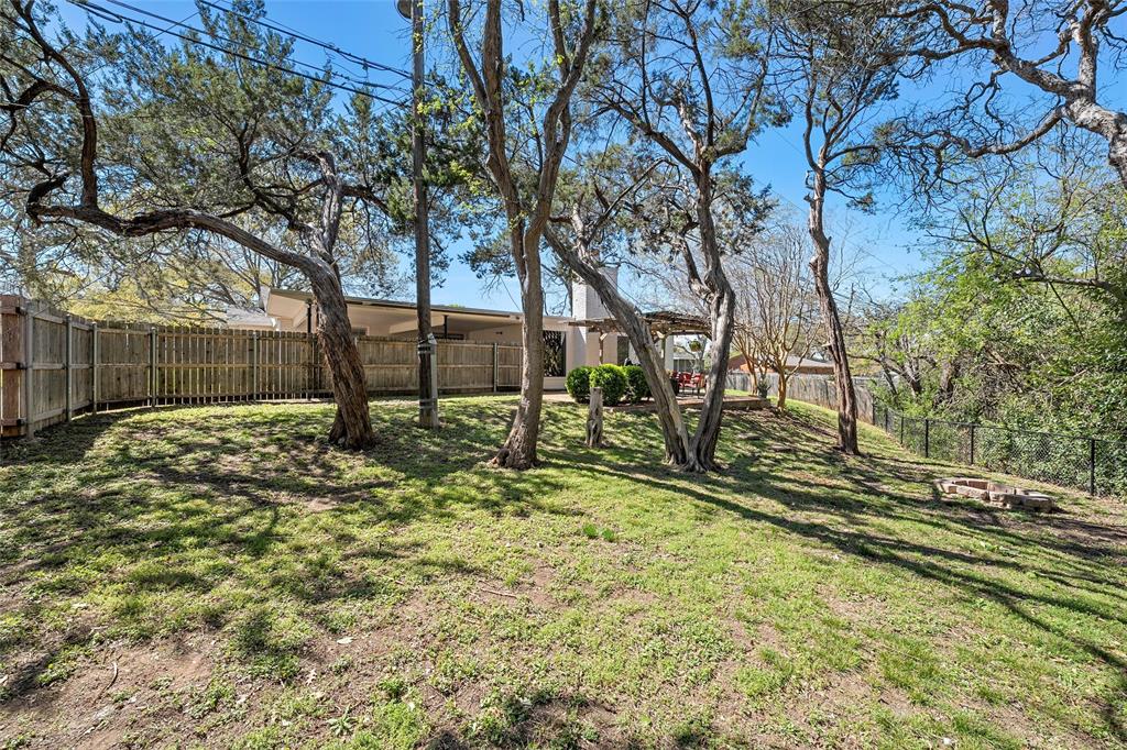 4209 Evergreen Drive Waco, TX 76708 - Photo 30 of 38