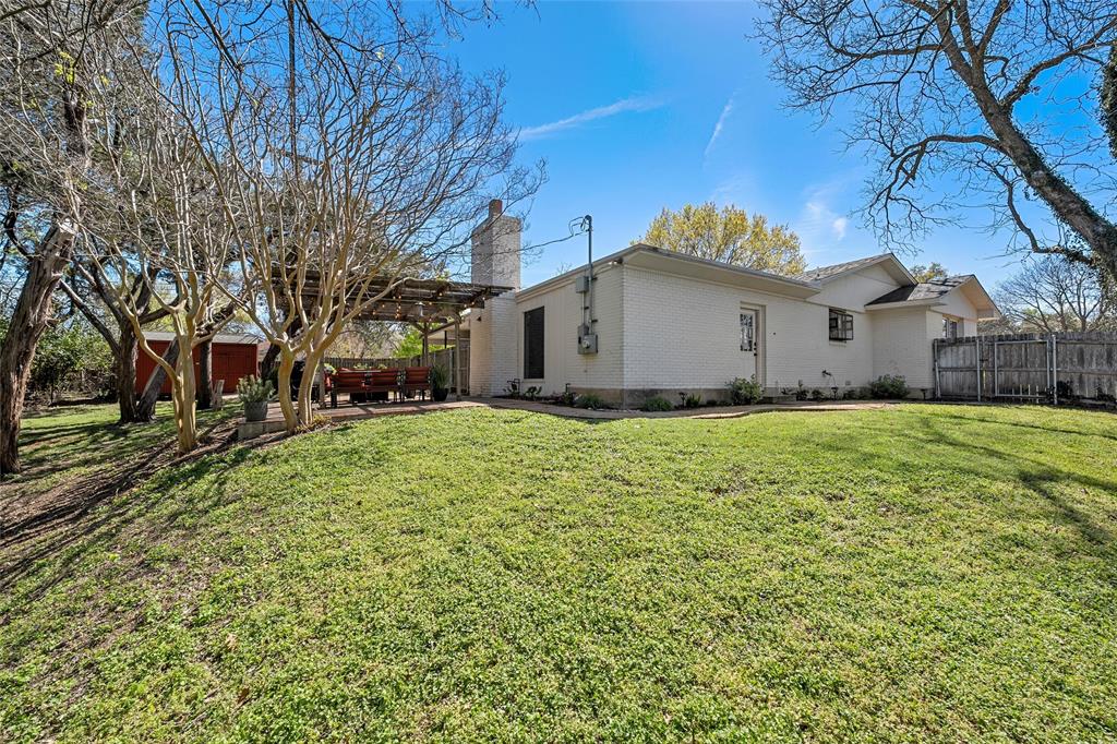 4209 Evergreen Drive Waco, TX 76708 - Photo 34 of 38