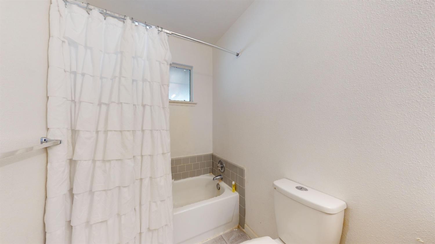 14746 Huntington Road Madera, CA 93636 - Photo 14 of 65 Gallery Image 14