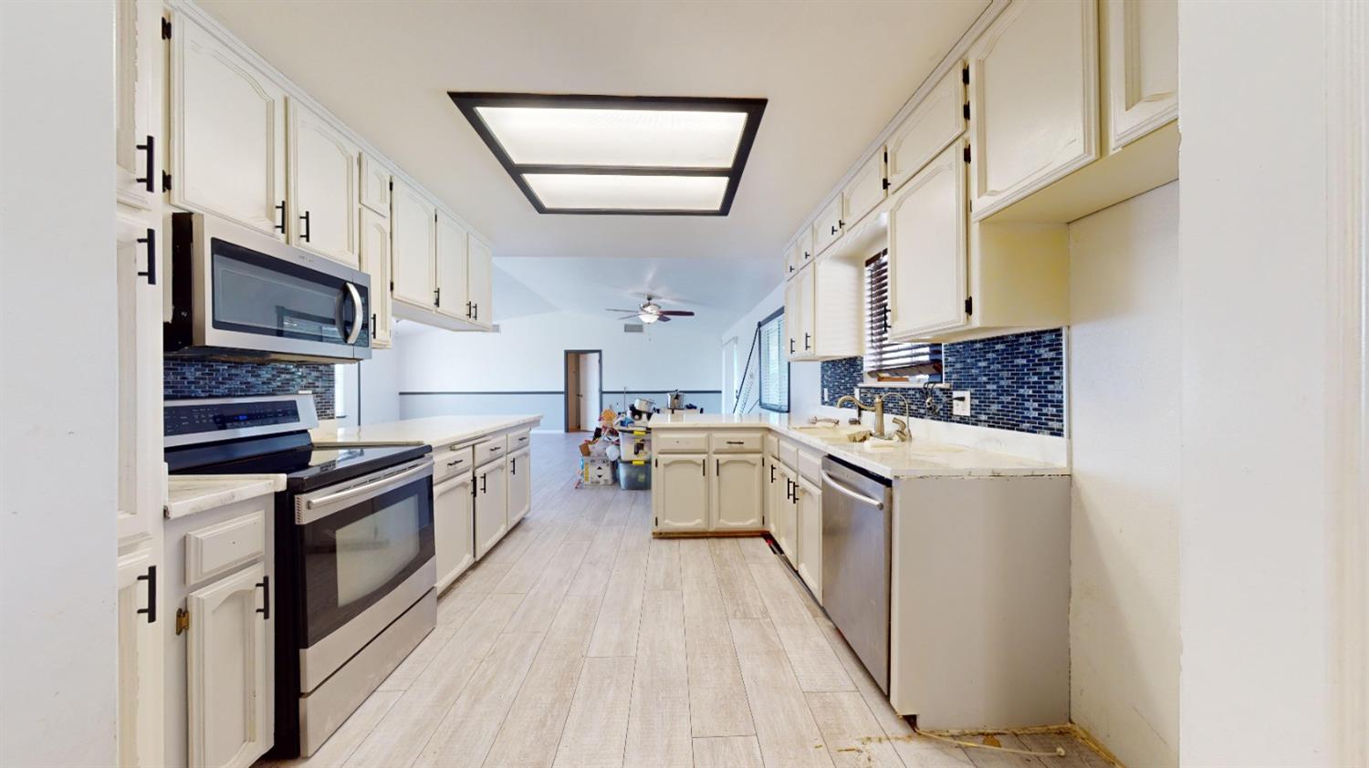 14746 Huntington Road Madera, CA 93636 - Photo 17 of 65 Gallery Image 17