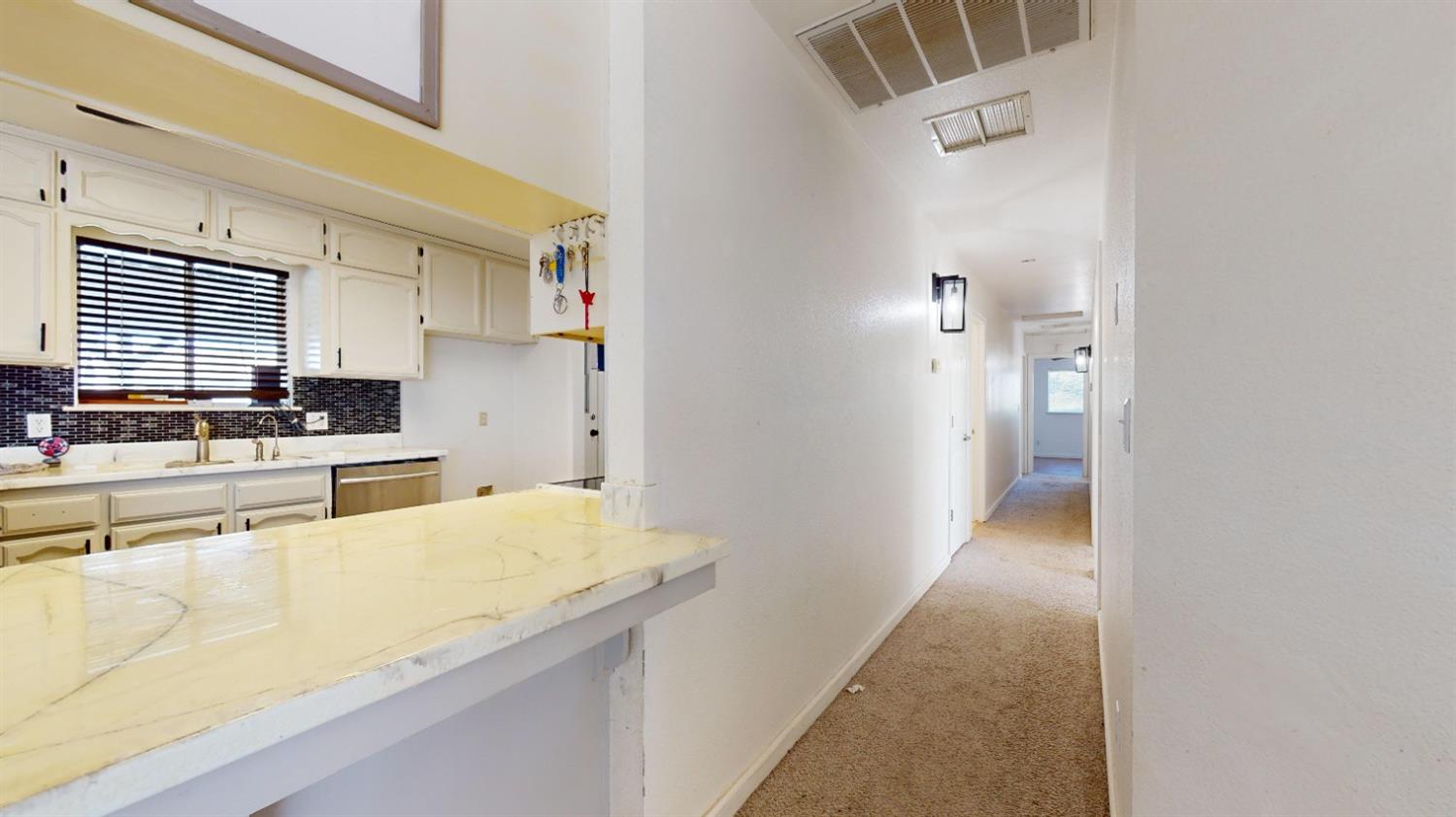 14746 Huntington Road Madera, CA 93636 - Photo 5 of 65 Gallery Image 5