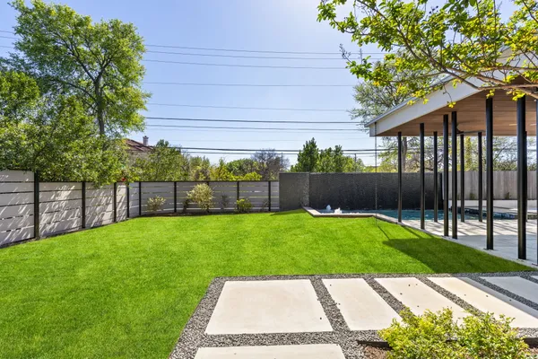 $2,599,999 | 700 Wayside Drive, Austin, TX 78703