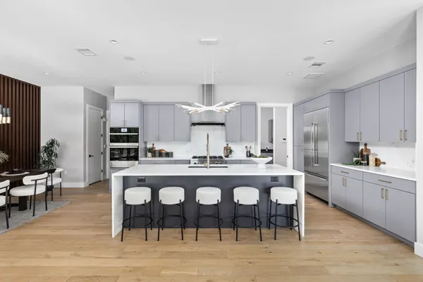 $2,599,999 | 700 Wayside Drive, Austin, TX 78703